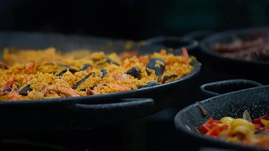 Paella solidaria para cerrar el Festival Bucles del 28 de septiembre en Valencia.