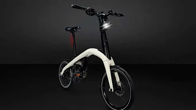 General Motors presenta dos modelos de bicicletas eléctricas