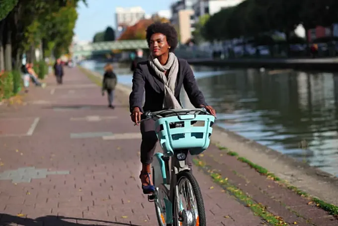 Una de cada 3 nuevas bicicletas públicas de París será eléctrica