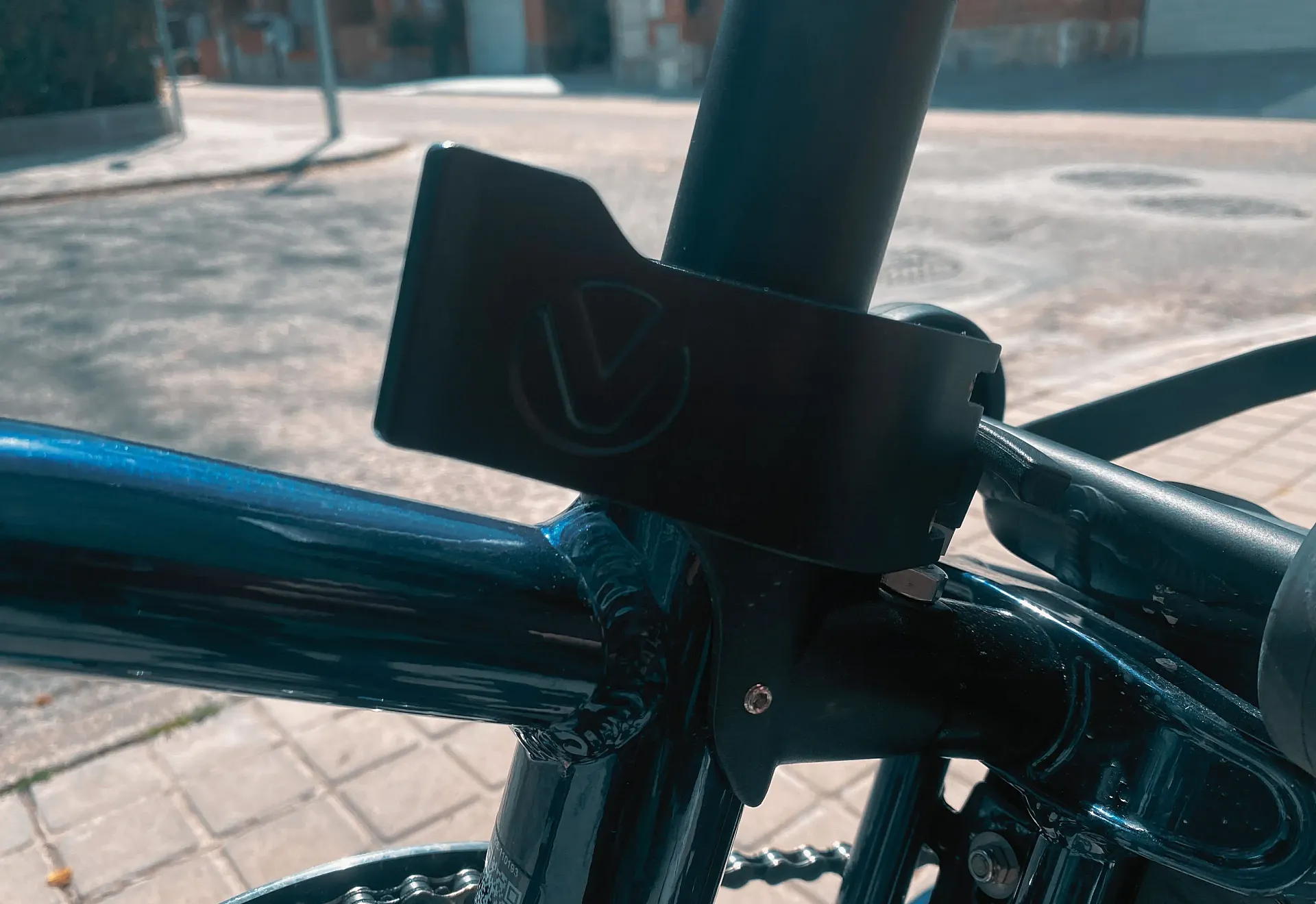 La Velo de Ville E-Foldy tiene detalles de muy buen gusto.