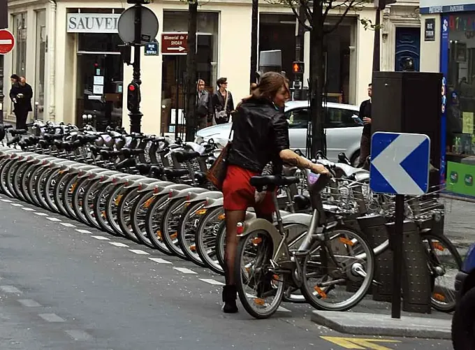 Cambiar coches por bicicletas compartidas evitaría 73 muertes al año